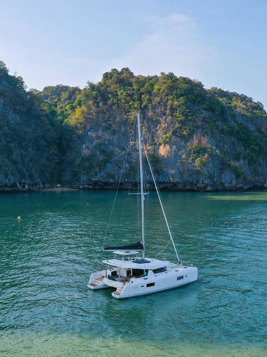 L42-millenium-img-intro-produit-880x1177 Catamaran specialist BMS, specialists in the maintenance, customisation, and refit of Lagoon catamarans, acquired by Groupe Beneteau